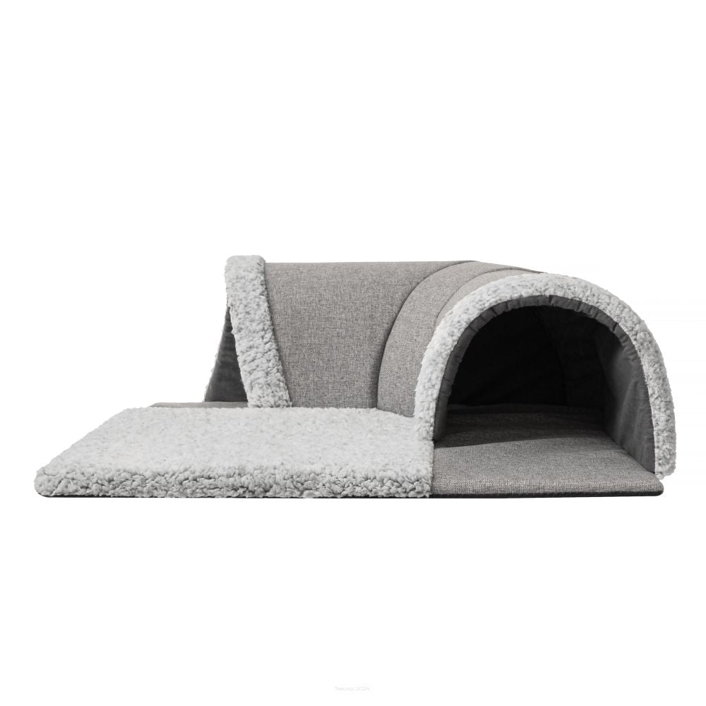 Hide and Sleep tunnel