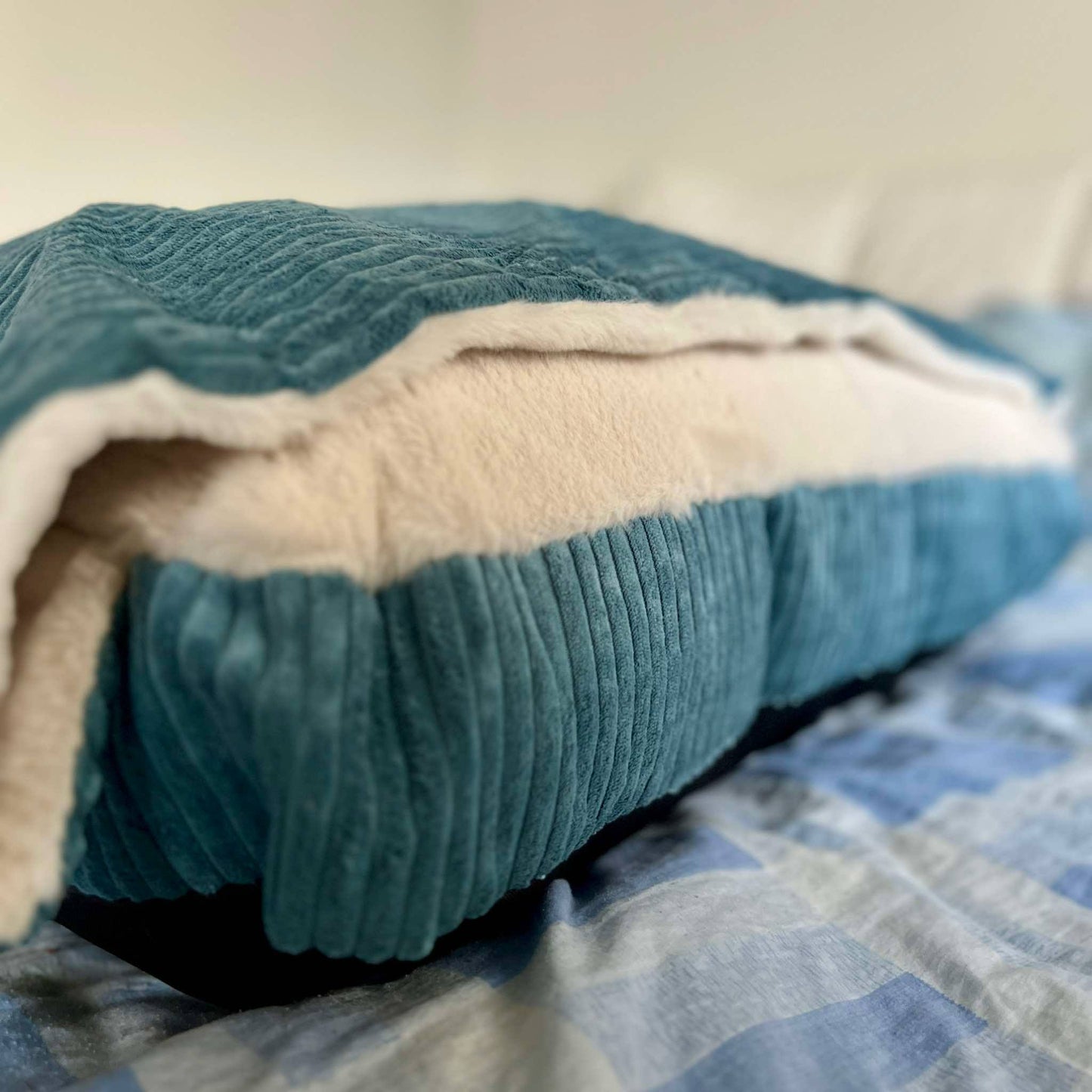 Sabaga HoodyLux II soft hooded bed