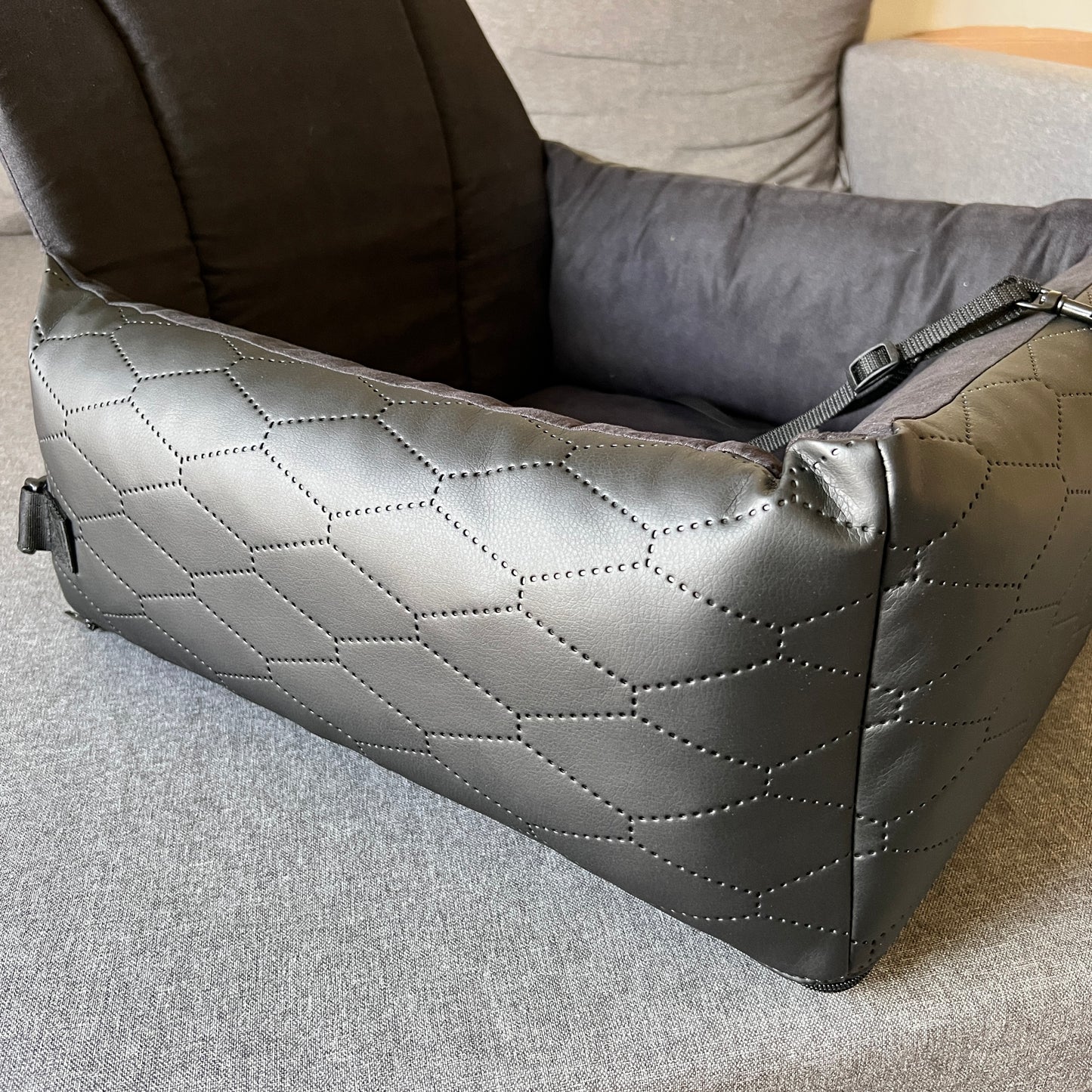 ComfortDrive car seat