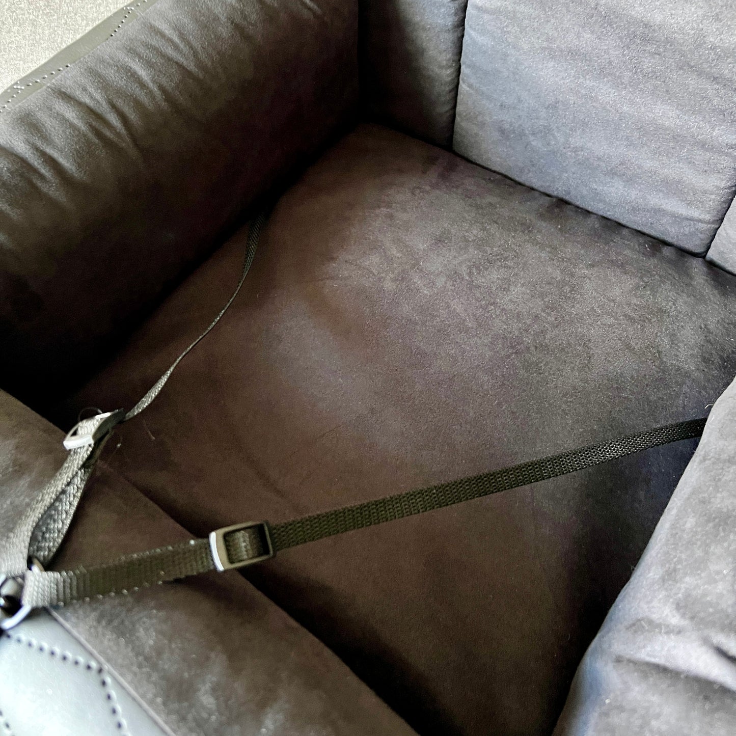 ComfortDrive car seat