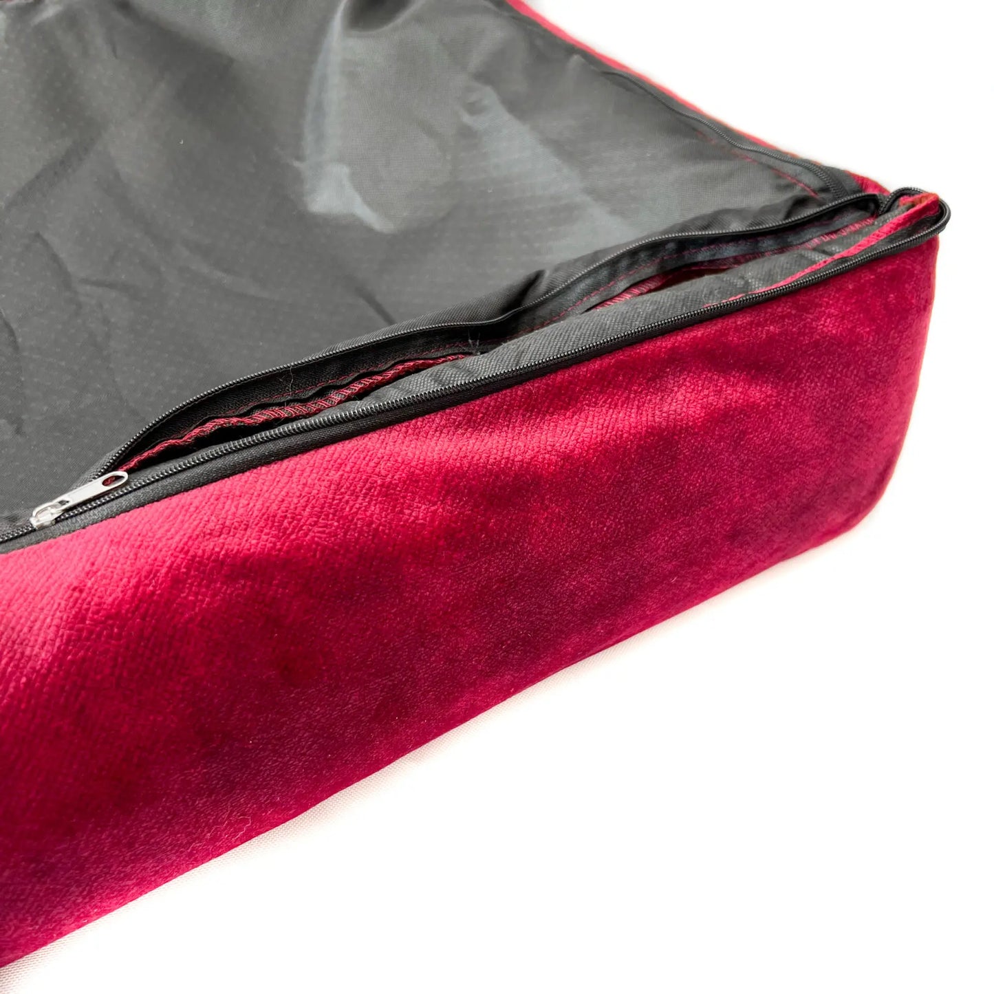 Loomavoodi Luxury Cherry