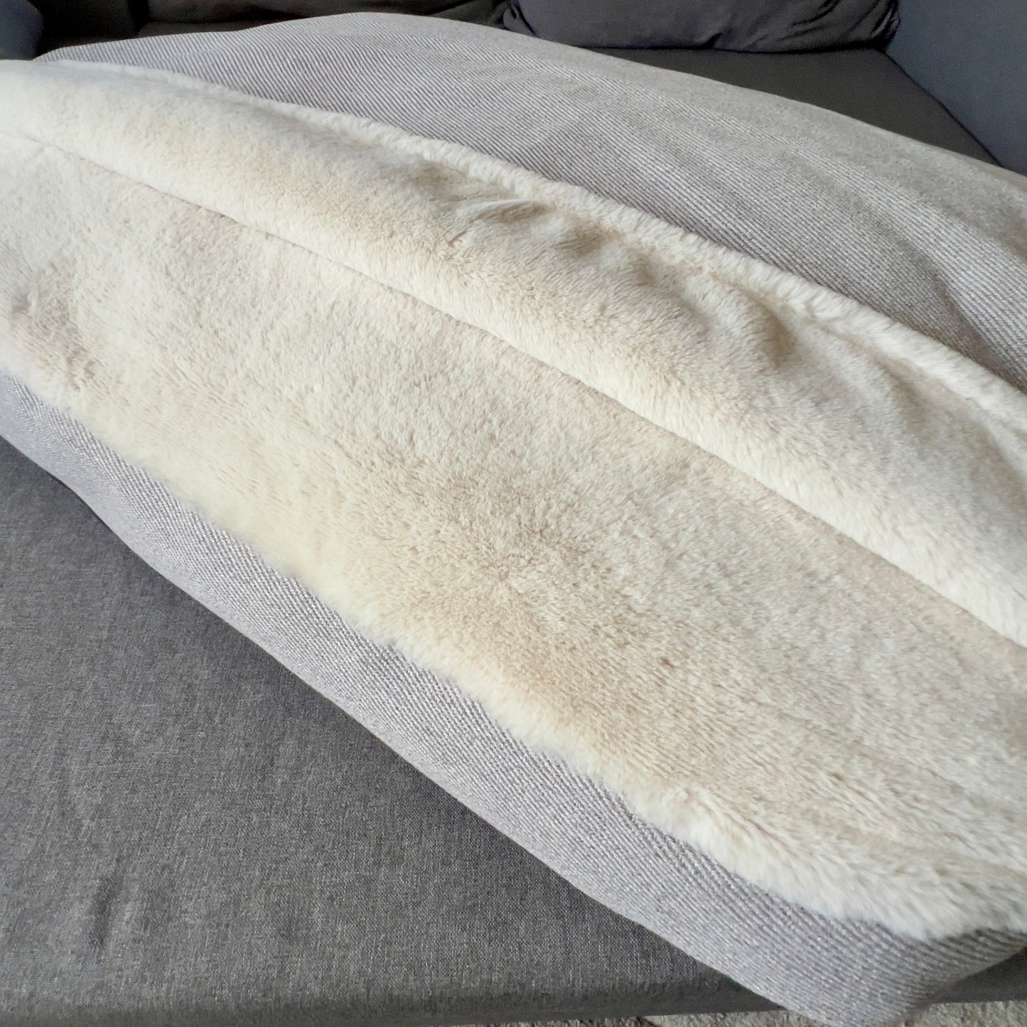 Sabaga HoodyLux II soft hooded bed