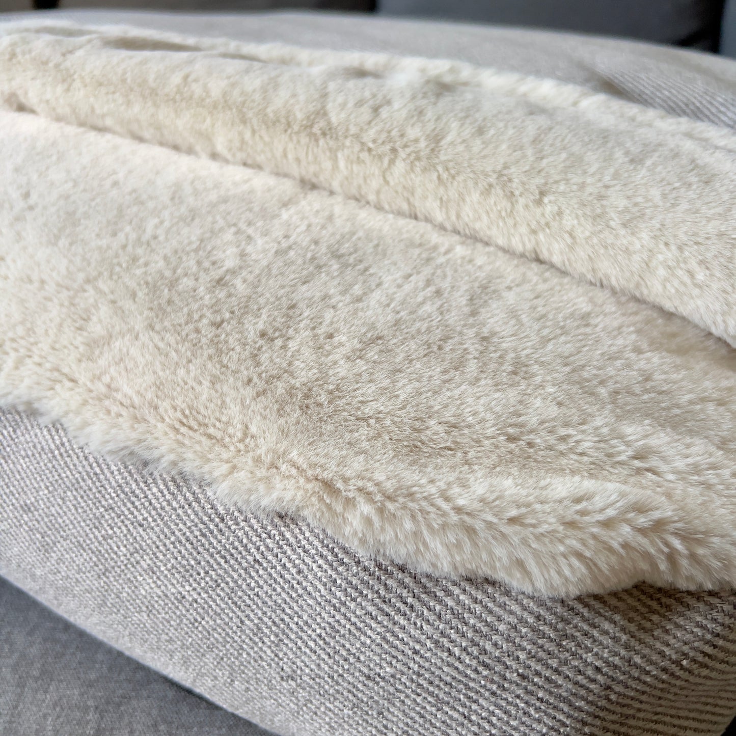 Sabaga HoodyLux II soft hooded bed